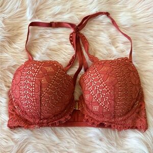 Victoria’s Secret Bra in Rust Red 32C